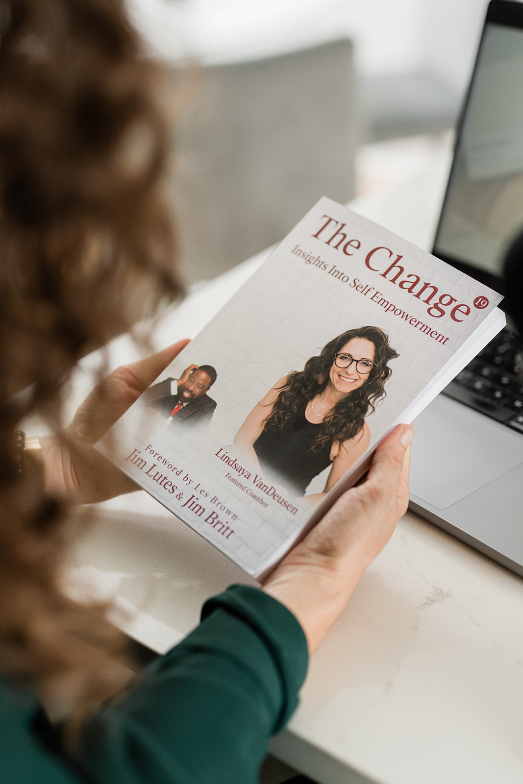 The Change - Book 19: A Journey of Self-Discovery and Personal Change